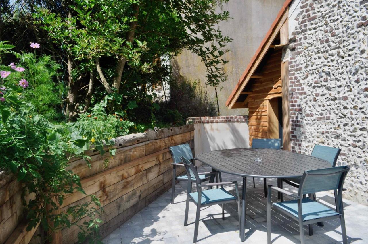 Les Bobos A La Ferme Bed & Breakfast La Madelaine-sous-Montreuil Eksteriør bilde